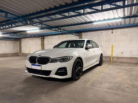 BMW 330i 2.0 16V TURBO GASOLINA M SPORT AUTOMÁTICO